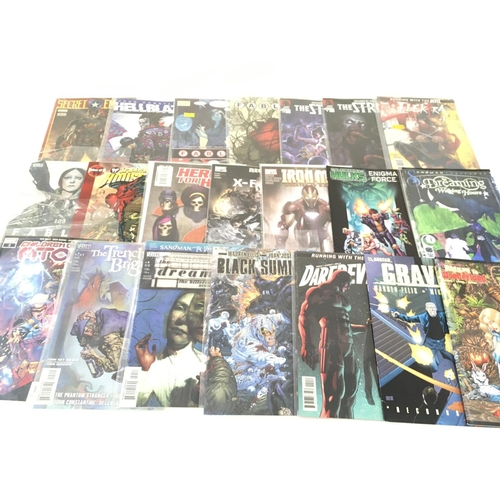 98 - . A box containing approximately 200 comics. Various titles to include Marvel. No Reserve.