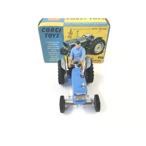 102 - A Boxed Corgi Ford 5000 Super Major Tractor #67