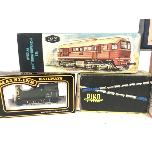 241 - A Collection of 00/H0 Locomotives and Model Kits.