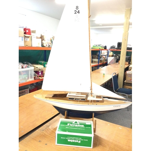 414 - A remote controlled yacht with controller. Approximately 5ft height and 3ft length. No reserve.