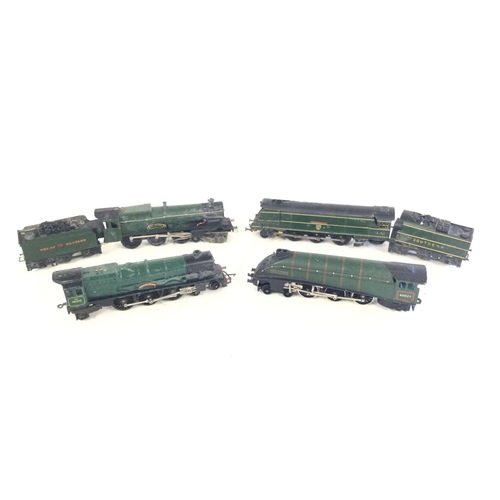 508 - A box containing 4 Hornby 00 Gauge locomotives. To include Mallard 60022. Princess Victoria 46205. K... 