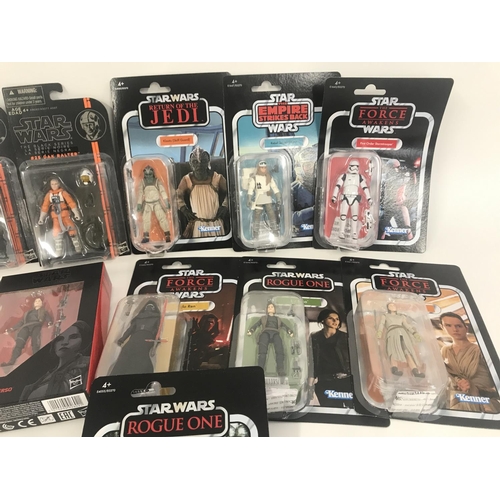 6 - A Collection of Modern Star Wars Figures. All Carded/Boxed.