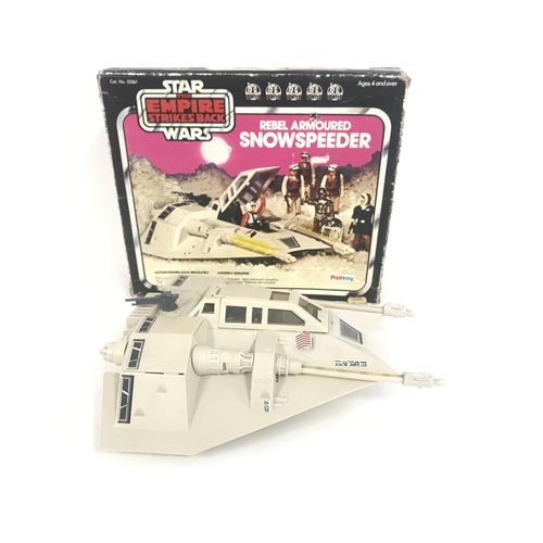 8 - A Boxed Vintage Palitoy Star Wars Snow Speeder. Harpoon Missing.