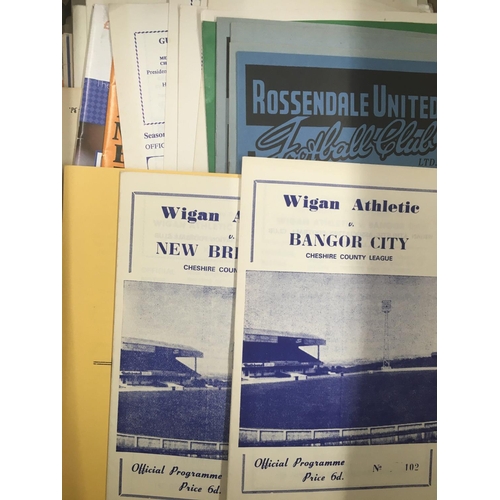 189 - Non League Football Programmes: Wide range of clubs from the 60s onwards covering the whole country.... 