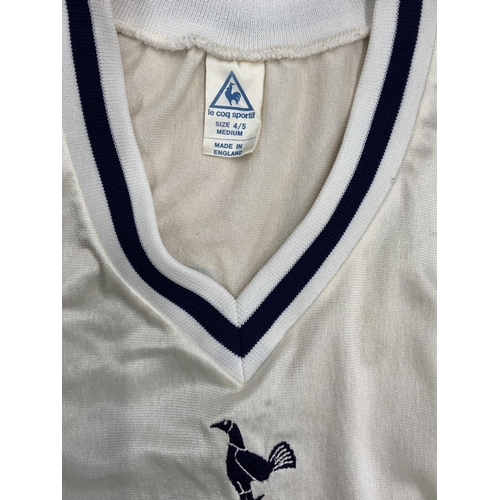 25 - Tottenham 1981 FA Cup Final Match Worn Football Shirt: White long sleeve Le Coq De Sportif number 4 ... 