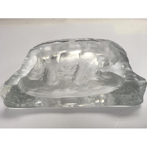 1037 - An elephant fruit bowl and paper weight with another glass cut fruit bowl.