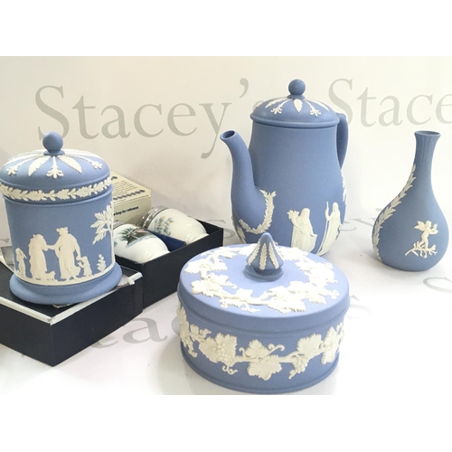 1098 - A Collection of Wedgwood including vases & dishes. This lot cannot be posted