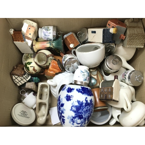 1101 - A collection of ceramics items including Royal Worcester.