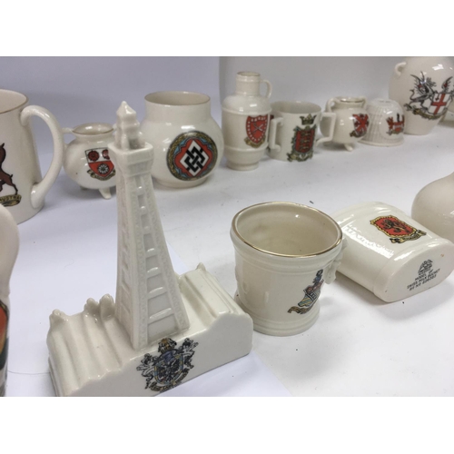 996 - A collection of 35 items of WH goss ware with various crests and model shapes. NO RESERVE