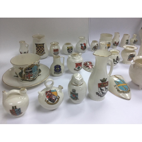 998 - A collection of 45 items of WH Goss ware with various crests and model shapes . NO RESERVE