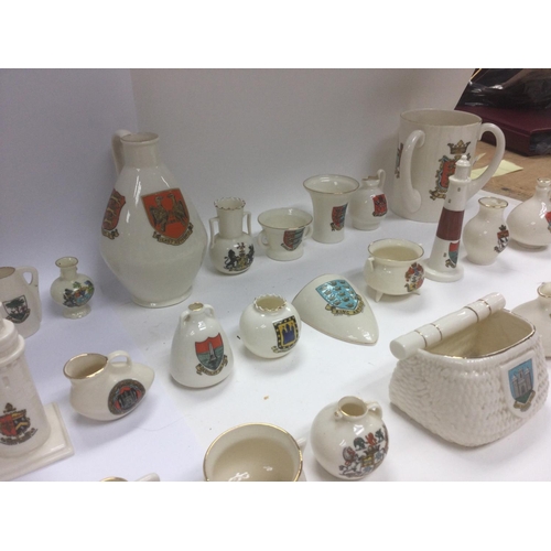 998 - A collection of 45 items of WH Goss ware with various crests and model shapes . NO RESERVE