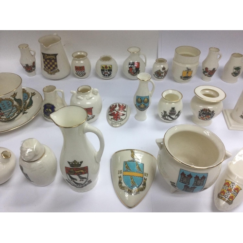 998 - A collection of 45 items of WH Goss ware with various crests and model shapes . NO RESERVE