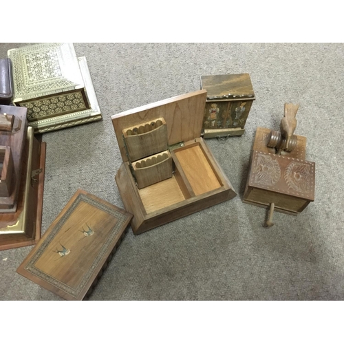 1803 - A Collection of vintage wooden cigarette/ cigar boxes. Some musical examples. Postage category C. NO... 