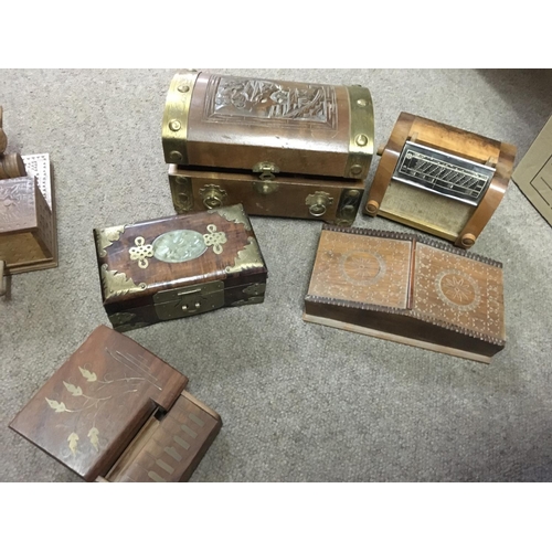 1803 - A Collection of vintage wooden cigarette/ cigar boxes. Some musical examples. Postage category C. NO... 