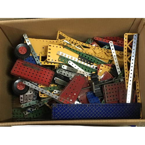 1813 - A large collection of vintage Meccano. This lot cannot be posted. NO RESERVE