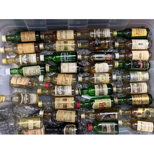 1819 - A large collection of vintage single and blended whiskys. Inc Macallan 10 year old(D) postage not a... 