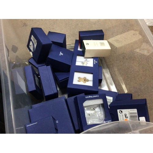 1161 - A collection of boxed Swarovski Crystal glass figures and ornaments , this lot cannot be posted