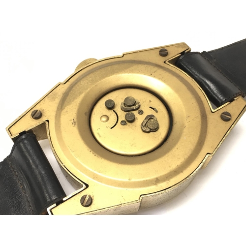 2026 - An interesting vintage gigantic watch by Towncraft, 73cm long. This lot cannot be posted