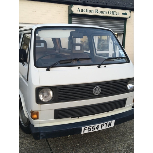 833 - A Volkswagen VW Camper Van Transporter Motor Caravan Registration F554 PTW in good condition running... 