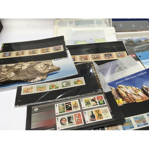 443 - A large collection of stamp albums and loose stamps and stamp sheets. Postage C. NO RESERVE