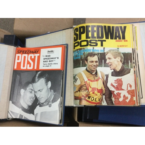 659 - Speedway interest. A collection of bound speedway related magazines comprising Speedway Express and ... 