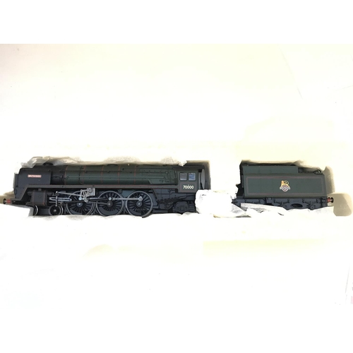 155 - A Boxed Hornby Britannia Class 7MT Locomotive 70000 Britannia. #R2207.