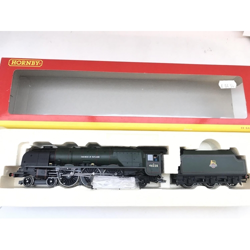 175 - A Boxed Hornby 00 Gauge BR 4-6-2 Duchess Class. Duchess Of Rutland #R2232.