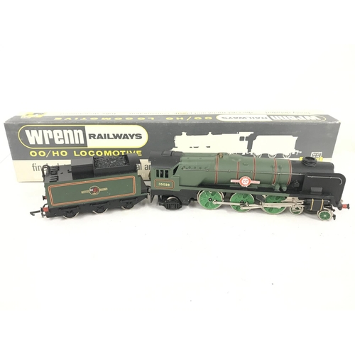 31 - A Boxed Wrenn 00 Gauge West Country Class 35028 Clan Line. #W2238