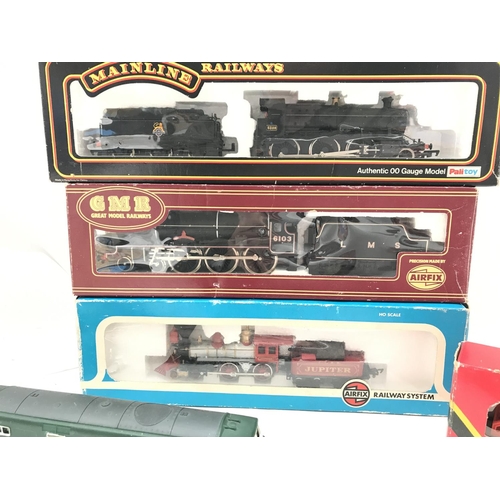 333 - A Collection of Boxed And Loose 00 Gauge Locomotives including Palitoy. Airfix etc. No Reserve.