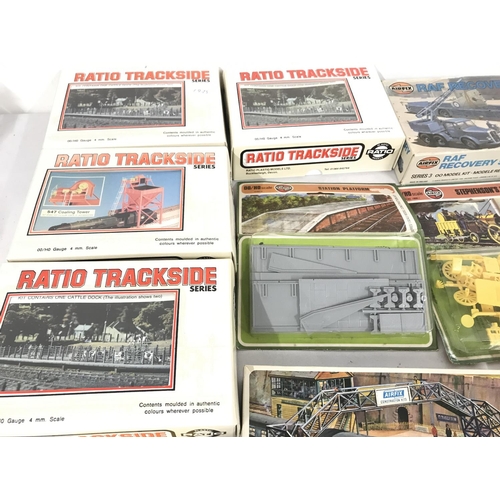 38 - A Collection of Various 00 Gauge Model Kits.