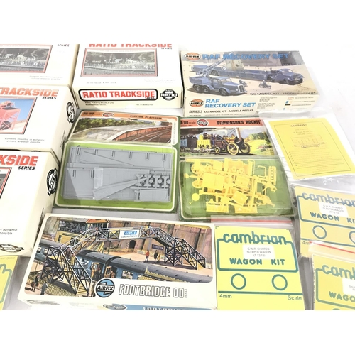 38 - A Collection of Various 00 Gauge Model Kits.