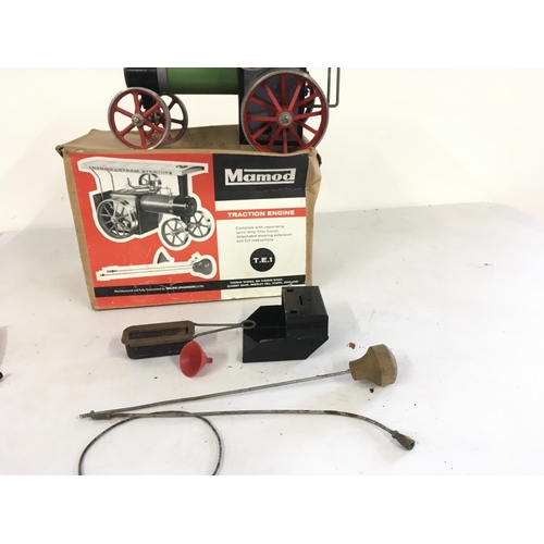 474 - A boxed Mamod Traction Engine TE.1. Includes spirit lamp..filler funnel..steering extension. No rese... 