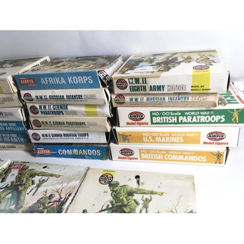 485 - A collection of 23 original vintage boxed Airfix figures. IncludesWWI..WWII pfeaturing 8th army..Af ... 