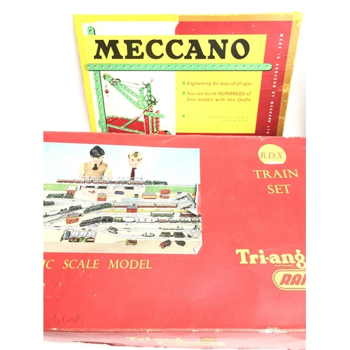 721 - A Meccano set 9 (Parts Missing) an a Collection of Tri-Ang track and Accessories.(2). NO RESERVE