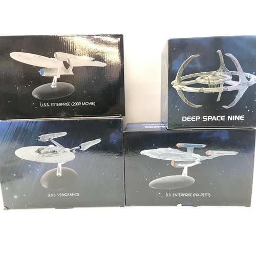 88 - 2 X Boxes Containing Eagle Moss Star Trek Ships. No Reserve.(2)