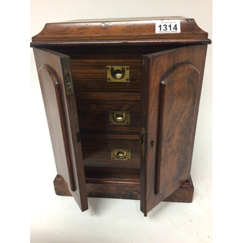 1314 - A quality late 19th century walnut collectors cabinet fitted with three drawers with brass inset han... 