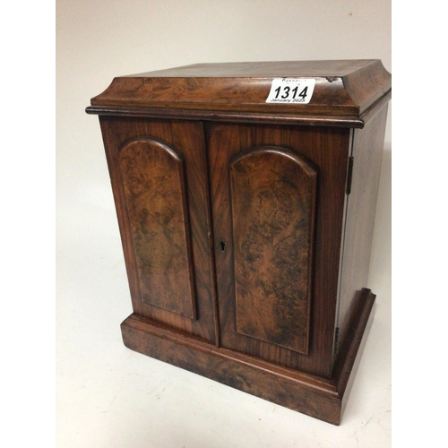 1314 - A quality late 19th century walnut collectors cabinet fitted with three drawers with brass inset han... 