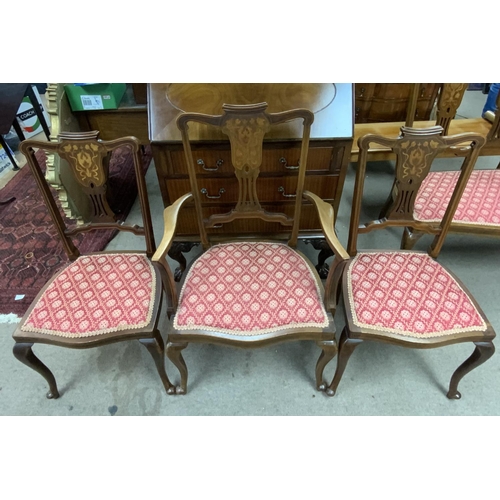 1374 - A 4 piece Edwardian lounge suite.