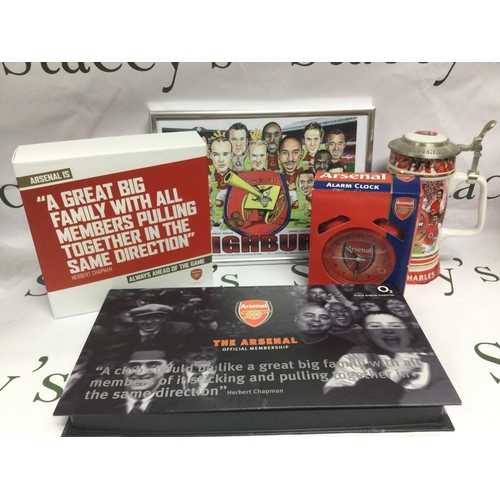 1706 - A collection of Arsenal FC membership items. Shipping category D.