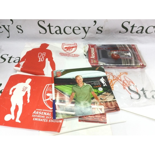 1706 - A collection of Arsenal FC membership items. Shipping category D.