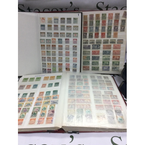 1710 - Seven albums of world stamps. Shipping category D.