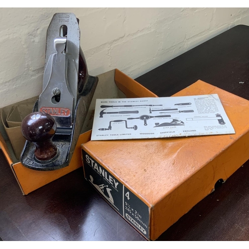 1959 - A Stanley No.4 245 x 50mm woodworking plane.