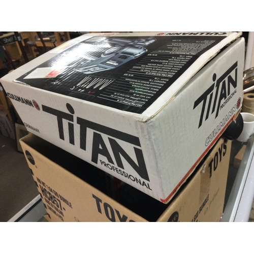 1974 - A collection of camera equipment including boxed Cullman tripod heads Ct10 and Ct60. Postage categor... 