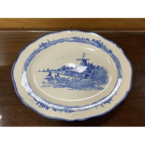 1104 - Allertons blue and white Pavilion pattern dinnerware together with a Royal Doulton Norfolk platter, ... 