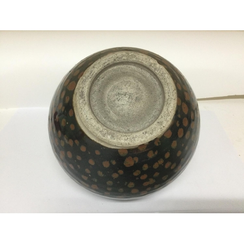 880 - A Chinese stoneware jar of ovoid form, approx height 20cm. Shipping category D.