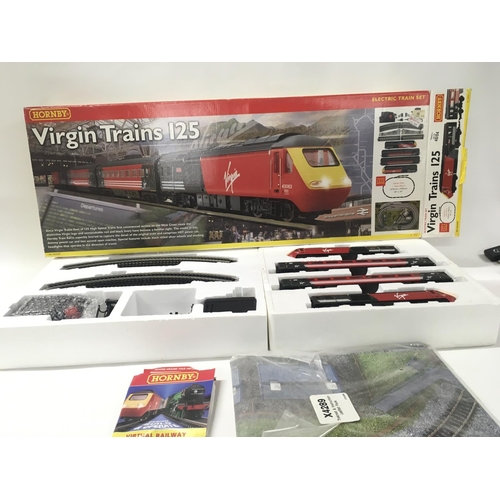 125 - A boxed model railway set by Hornby No 1023. Virgin Trains 125. 00gauge.