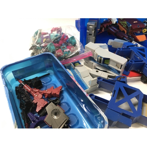 256 - A box containing G1 Transformers suitable for Spares or repair