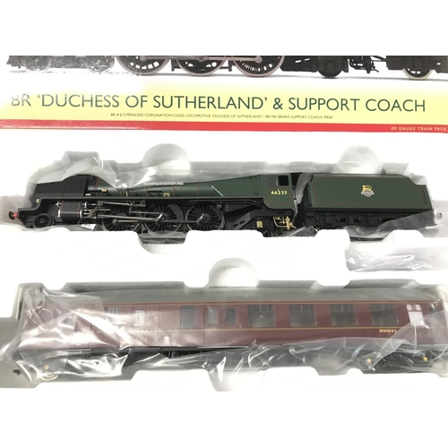 286 - A Boxed Hornby 00 Gauge BR Duchess Of Sutherland and Support Coach. # R3221. DCC Ready. No Reserve.