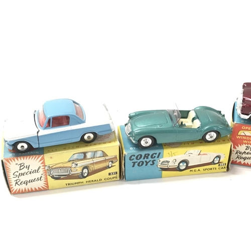 30 - A collection of 4 boxed model diecast cars by Corgi includes No224 a Bentley Continental Sports Salo... 