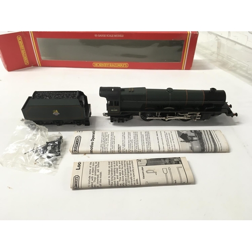 307 - A boxed 00 gauge model locomotive by Hornby R.196. BR Princess Class. Princess Beatrice. No Reserve